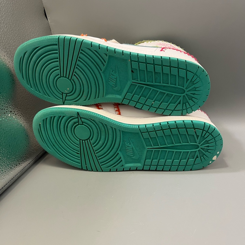 Nike Air Jordan 1 Mid SE GS White Teal Retro DM6218-100 Size 6Y UK  5.5 EUR 38.5 - Picture 14 of 15